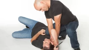 Eric Oram Martial arts Technique against armed assailant 